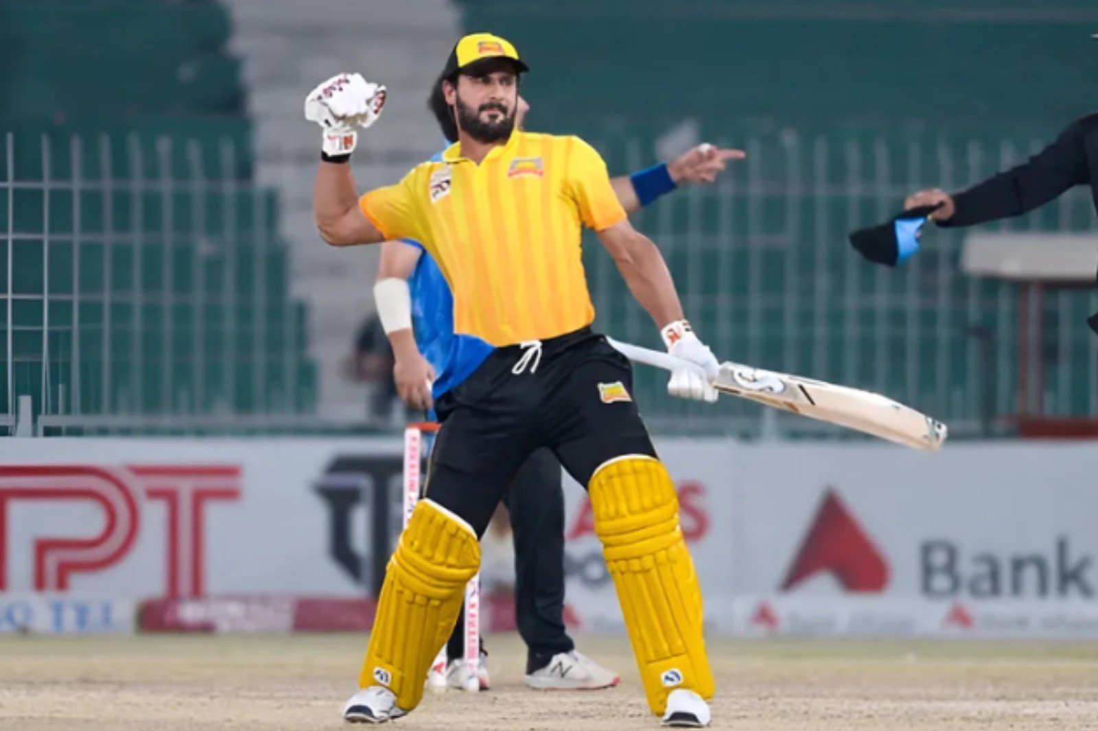 Sahibzada Farhan在打破国家T20杯纪录后加入伊斯兰堡联队