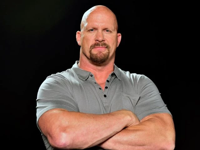 史蒂夫·奥斯汀拒绝了洛根·保罗在WrestleMania 41上提供的100万美元PRIME服装